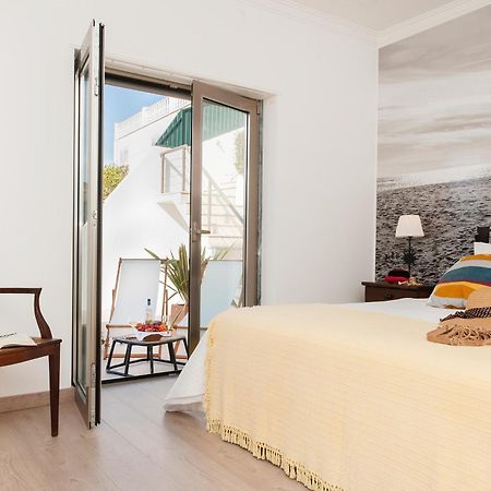 Beachouse - Surf, Bed & Breakfast Ericeira Luaran gambar