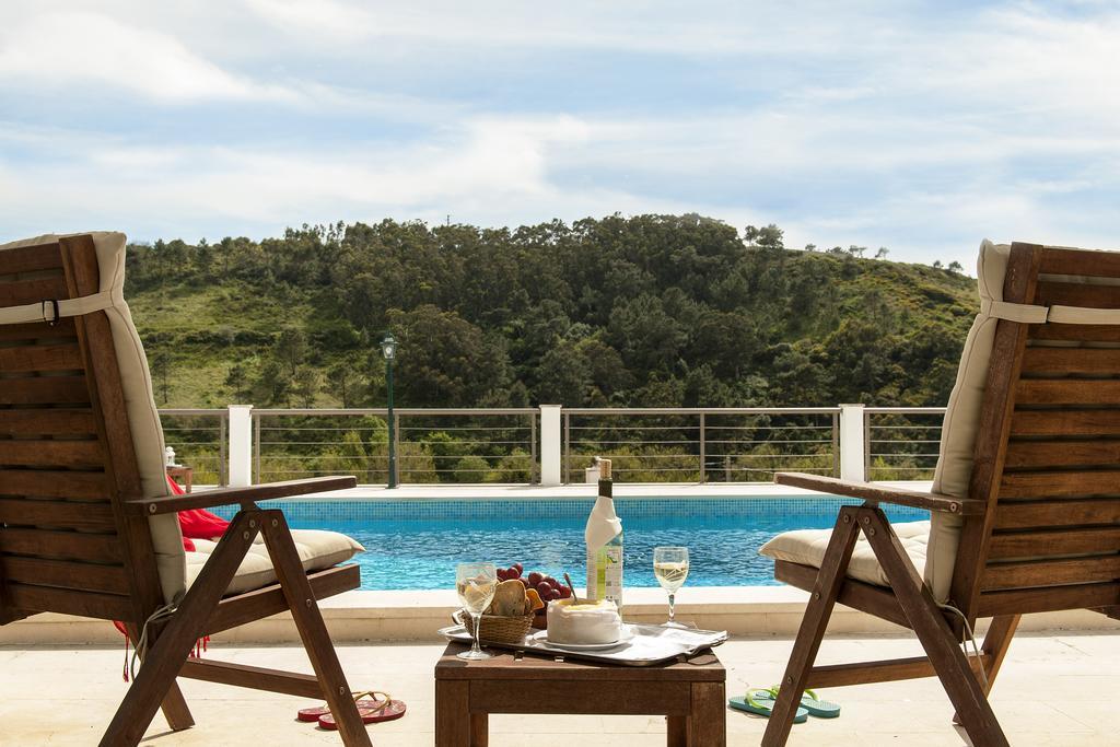 Beachouse - Surf, Bed & Breakfast Ericeira Luaran gambar