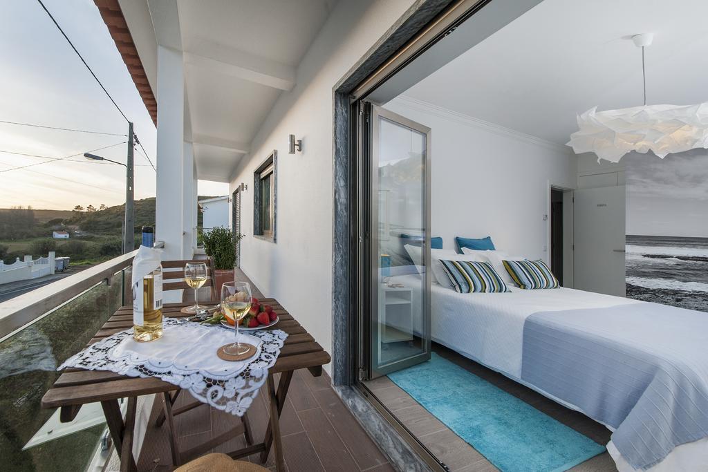 Beachouse - Surf, Bed & Breakfast Ericeira Bilik gambar