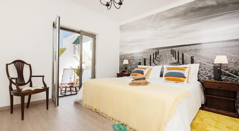Beachouse - Surf, Bed & Breakfast Ericeira Bilik gambar
